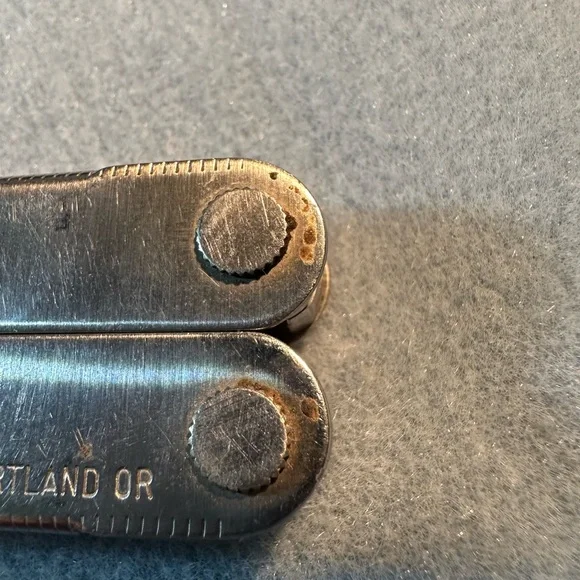 Vintage Leatherman Multi-Tool - Picture 5 of 16